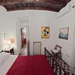 Apartment Casa Mirella Near Piazza Navona, Rooftop Views *