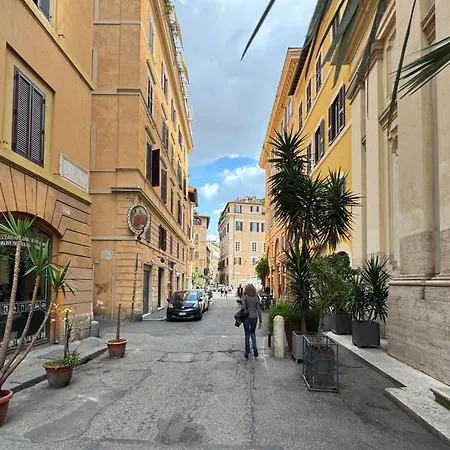 Casa Mirella Near Piazza Navona, Rooftop Views 로마