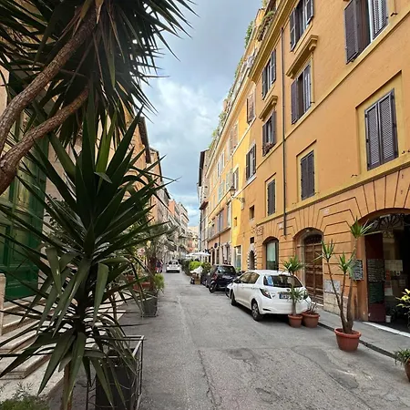 Casa Mirella Near Piazza Navona, Rooftop Views Apartment Rom