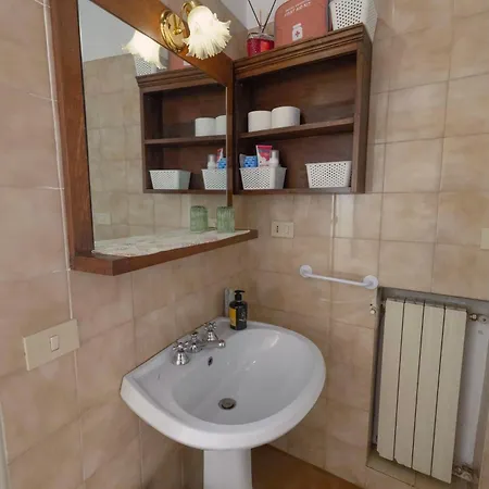Apartment Casa Mirella Near Piazza Navona, Rooftop Views *