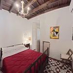 Apartamento Casa Mirella Near Piazza Navona, Rooftop Views